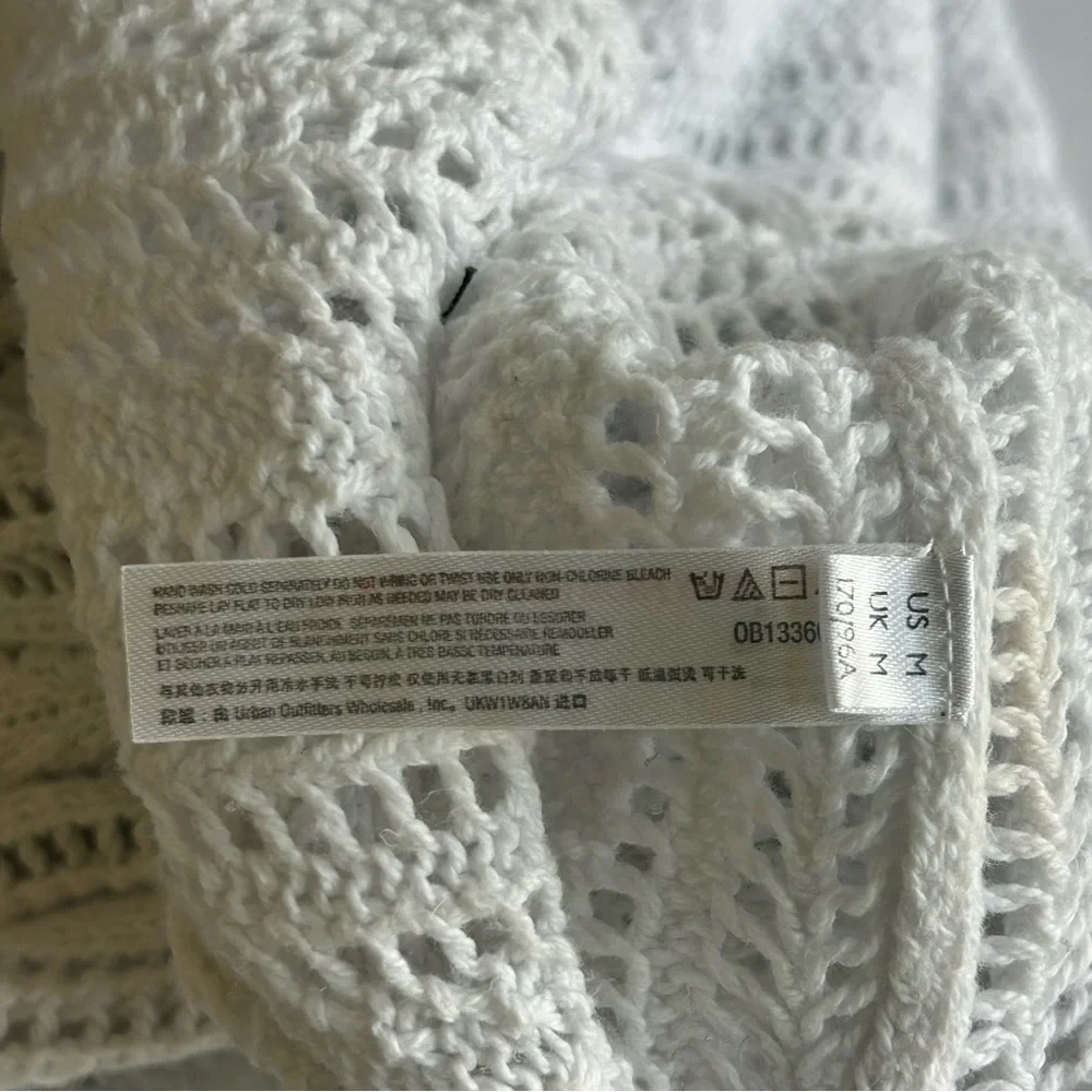 FP Beach White Crochet Knit Sleeveless Cover-Up Dress Women’s Size Medium Pool - Picture 5 of 5